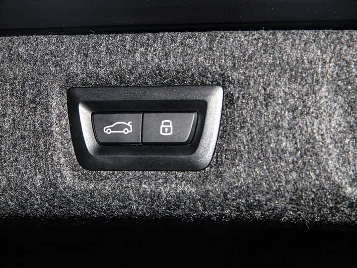 BMW 5 Series Hybrid 2022 2022款 535Le M运动套装