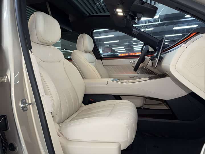 Nio Onvo L90 2025 2025款 Ultra 六座版