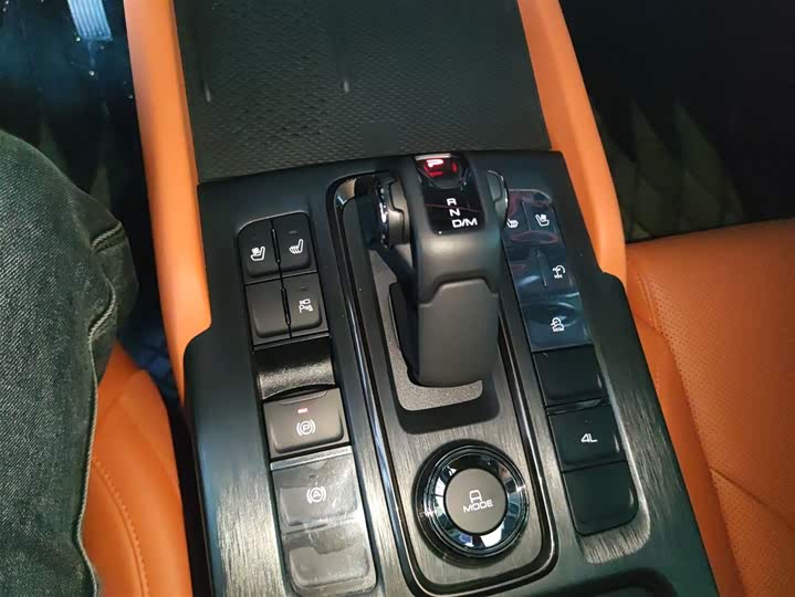 Haval H9 2024 2024款 2.0T 汽油四驱拓境版