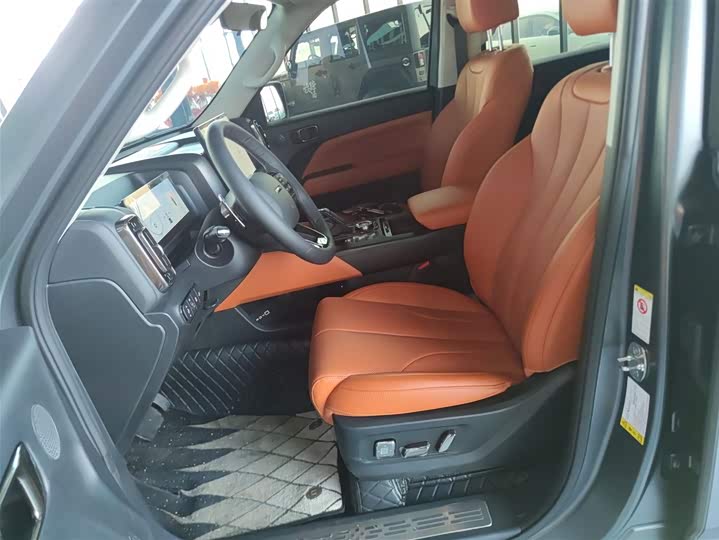 Haval H9 2024 2024款 2.0T 汽油四驱拓境版