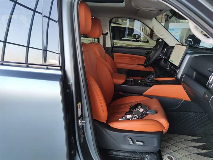 Haval H9 2024 2024款 2.0T 汽油四驱拓境版