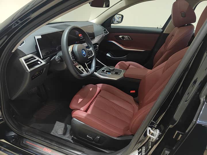 BMW i3 2025 2025款 eDrive 40 L 曜夜套装