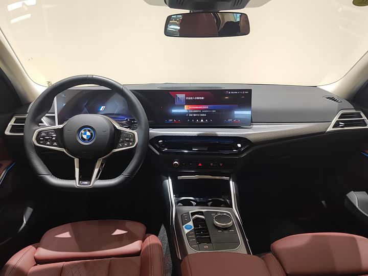 BMW i3 2025 2025款 eDrive 40 L 曜夜套装