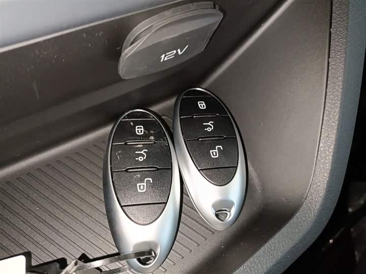 Bestune NAT 2023 2023款 PRO 悦享出行版 425km