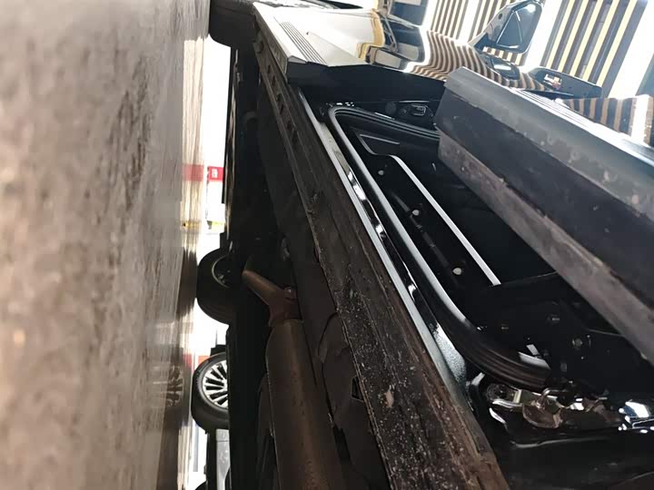 GAC Trumpchi M8 2024 2024款 宗师系列 400T 先锋版