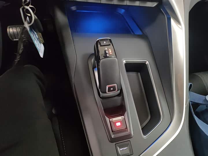 Peugeot 4008 2019 2019款 400THP 尝先版