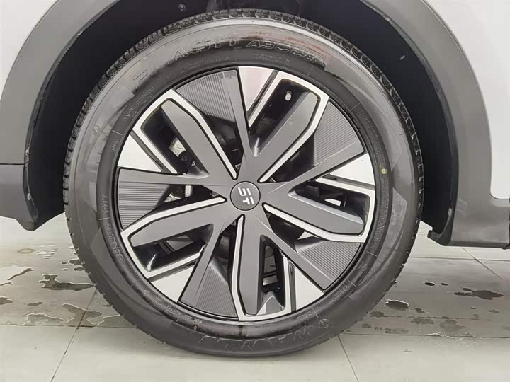 Jetour Shanhai L7 2024 2024款 1.5T 120km ULTRA 7座