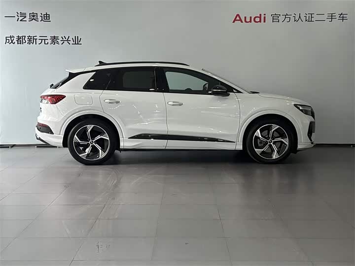Audi Q4 e-tron 2024 2024款 50 e-tron quattro 创境曜夜版