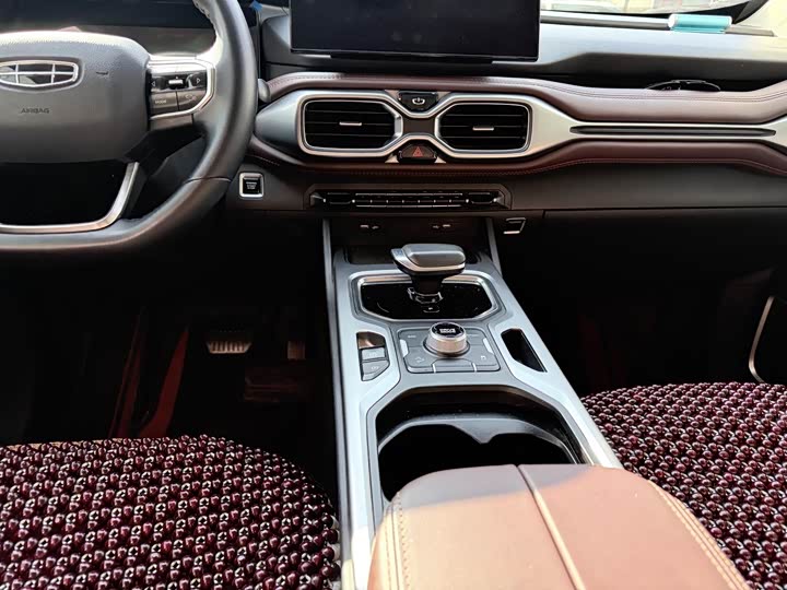 Geely Okavango 2022 2022款 1.8TD DCT旗舰型 7座