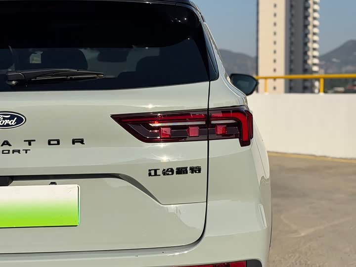 Ford Equator Sport 2025 2025款 EcoBoost 170 尊领型PLUS