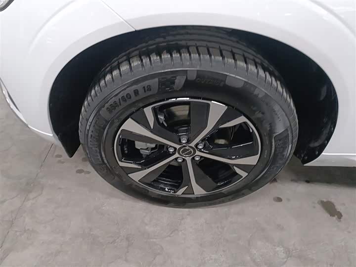 Volvo XC60 2026 2026款 B5 四驱智逸豪华版