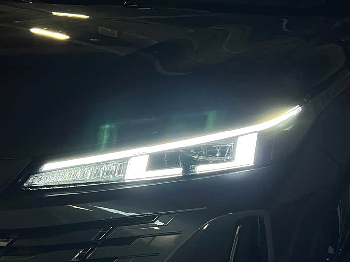 Changan Eado Plus 2025 2025款 蓝鲸 1.5T 500Bar尊贵型