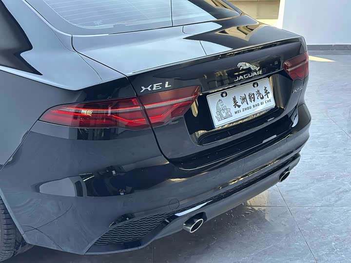 Jaguar XE L 2024 2024款 2.0T 250PS R-DYNAMIC S进取运动版