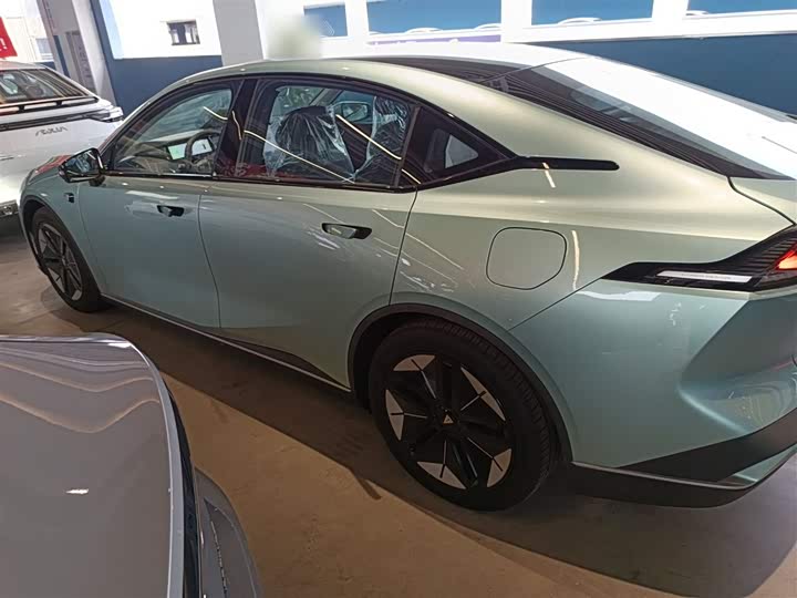 Changan Deepal SL03 2022 2022款 1.5L 1200增程版