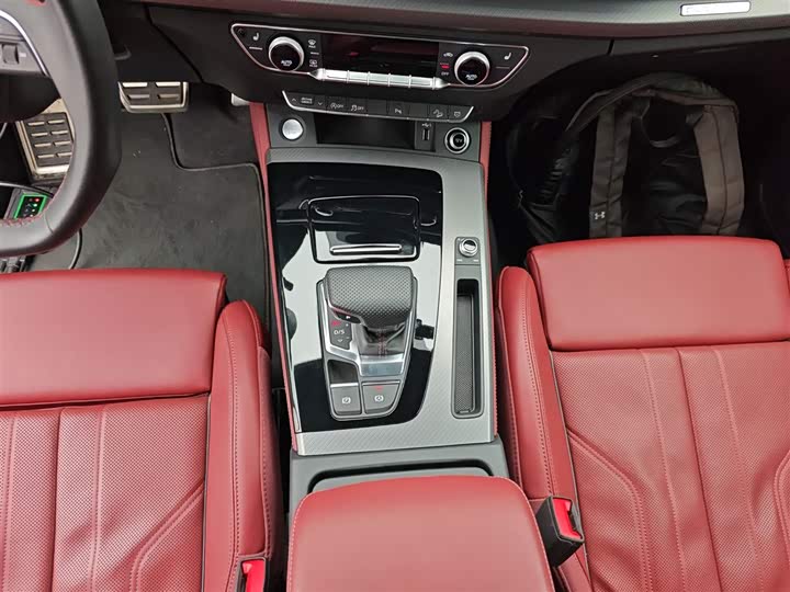 Audi Q5L 2025 2025款 40 TFSI 豪华动感型