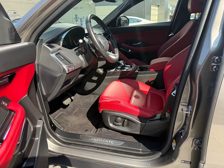 Jaguar E-Pace 2024 2024款 进取运动版 R-DYNAMIC S