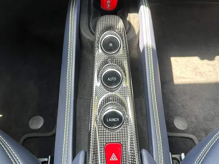 Ferrari F8 2020 2020款 Spider 3.9T V8