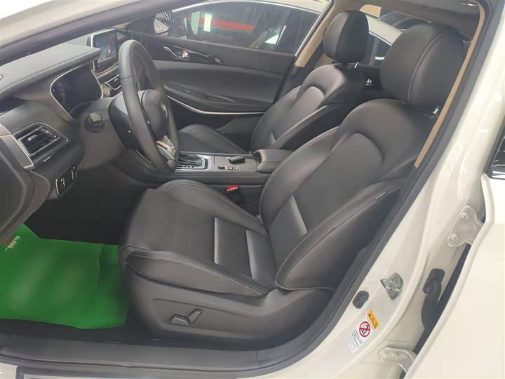 Changan Raeton CC 2021 2021款 蓝鲸版 1.5T DCT豪华型