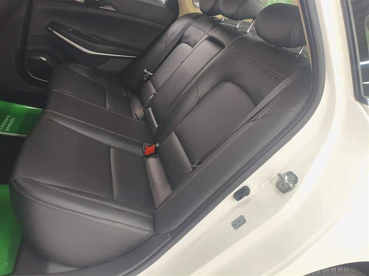 Changan Raeton CC 2021 2021款 蓝鲸版 1.5T DCT豪华型