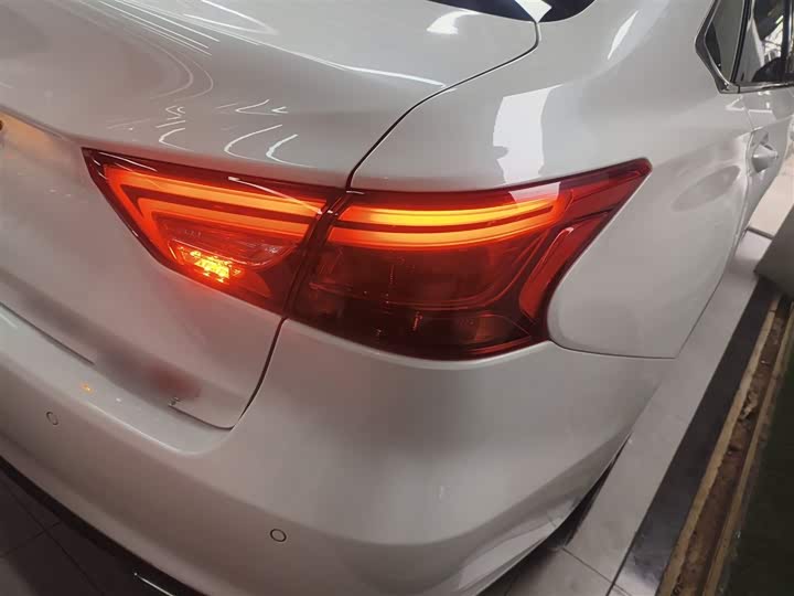 Changan Raeton CC 2021 2021款 蓝鲸版 1.5T DCT豪华型