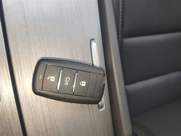 Changan Raeton CC 2021 2021款 蓝鲸版 1.5T DCT豪华型