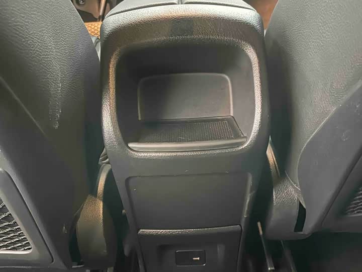 Mercedes-Benz B-Class 2022 2022款 B 180 时尚型