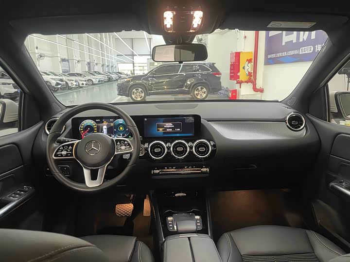 Mercedes-Benz B-Class 2022 2022款 B 180 时尚型