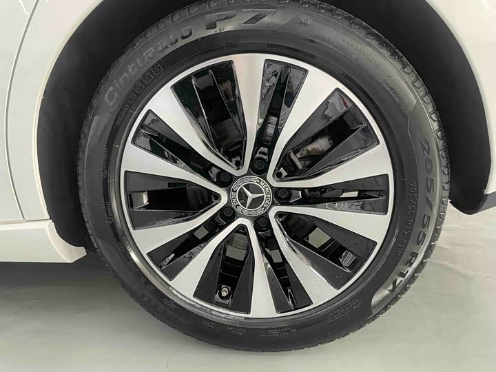 Mercedes-Benz B-Class 2022 2022款 B 180 时尚型