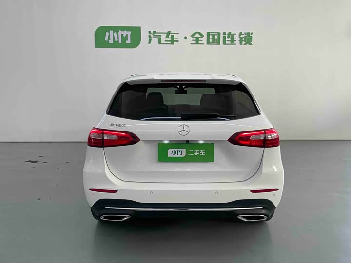 Mercedes-Benz B-Class 2022 2022款 B 180 时尚型
