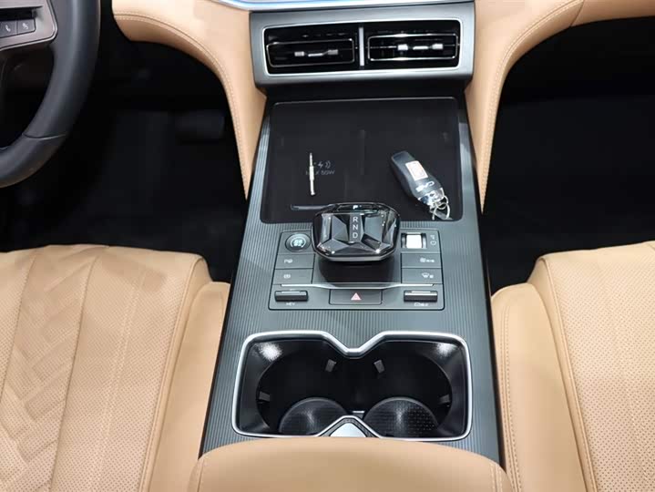 BYD Song L DM-i Hybrid 2025 2025款 智驾版 112km 超越型