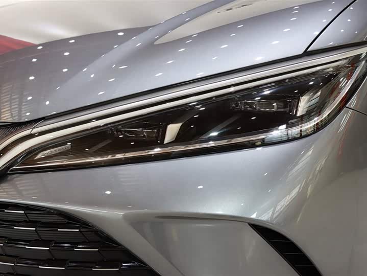 BYD Song L DM-i Hybrid 2025 2025款 智驾版 112km 超越型