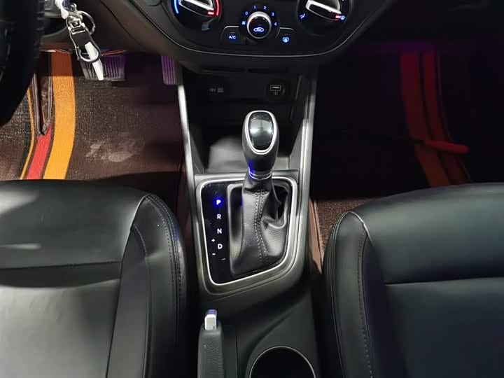 Hyundai Verna 2020 2020款 1.4L CVT GLS炫酷版