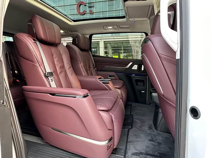 Buick GL8 Century 2025 2025款 2.0T 六座蕴世版