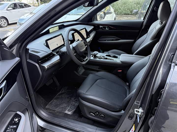 Changan Oshan Z6 Hybrid 2023 2023款 智电iDD 150KM旗舰PLUS智慧泊车版