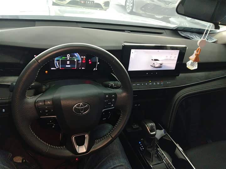 Toyota Camry 2024 2024款 双擎 2.0HGVP 豪华版