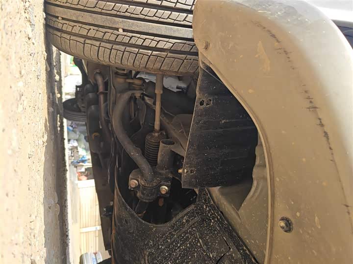 Dongfeng Forthing Lingzhi M5 2025 2025款 M5 1.6L 长轴基本型 5座