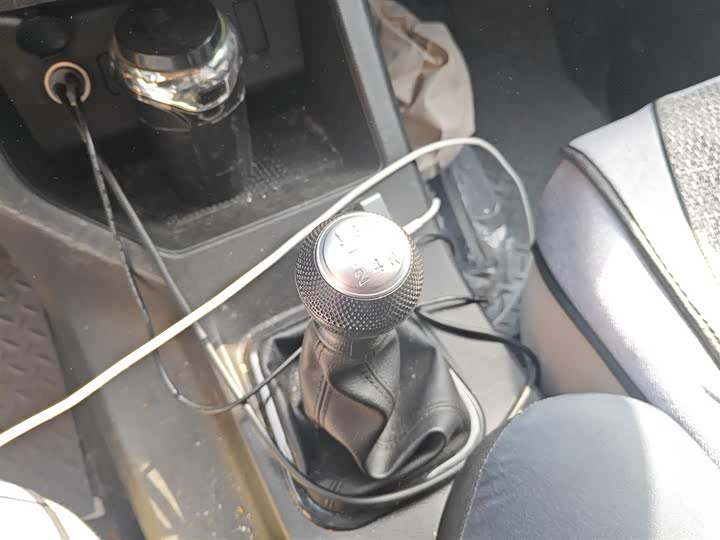 Dongfeng Forthing Lingzhi M5 2025 2025款 M5 1.6L 长轴基本型 5座