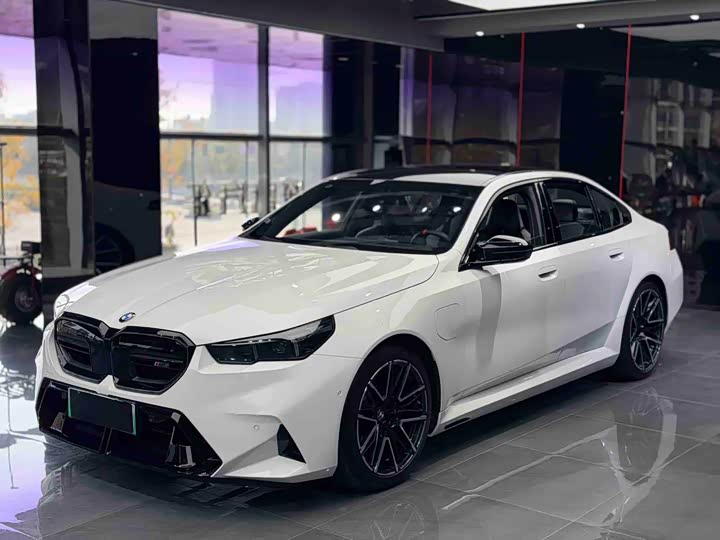 BMW M5 Hybrid 2025 2025款 M5