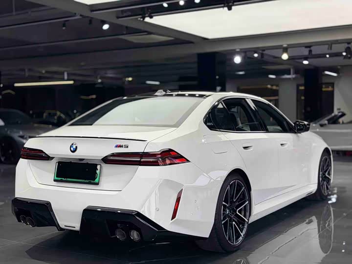 BMW M5 Hybrid 2025 2025款 M5