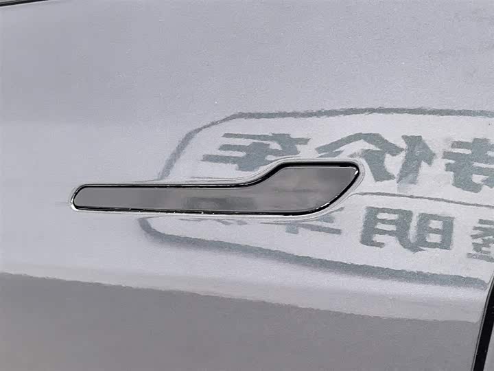 Tesla Model Y 2024 2024款 后轮驱动版