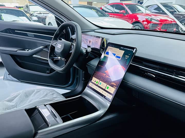 Geely Galaxy L6 2024 2024款 125km PLUS 龙腾版