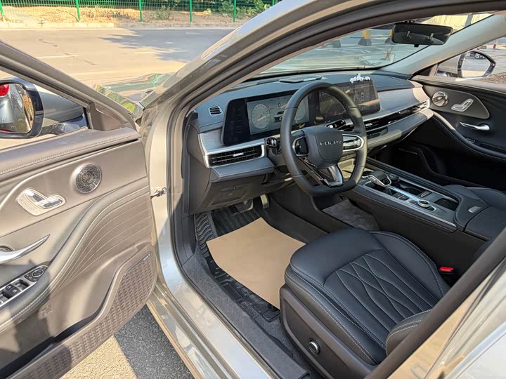 Chery Arrizo 8 2025 2025款 1.6T DCT睿