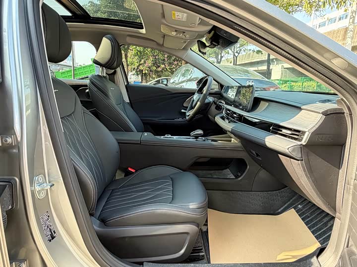 Chery Arrizo 8 2025 2025款 1.6T DCT睿