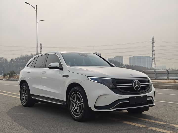 2022 Mercedes-Benz EQC