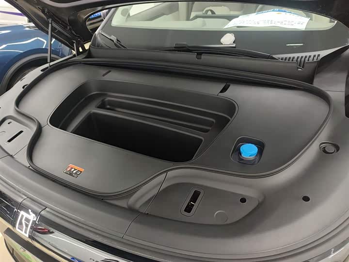 Zeekr 7X 2025 2025款 100kWh 长续航四驱智驾版