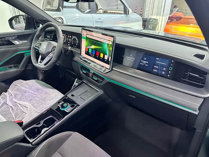 Volkswagen Tayron 2026 2026款 探岳L 380TSI 四驱豪华