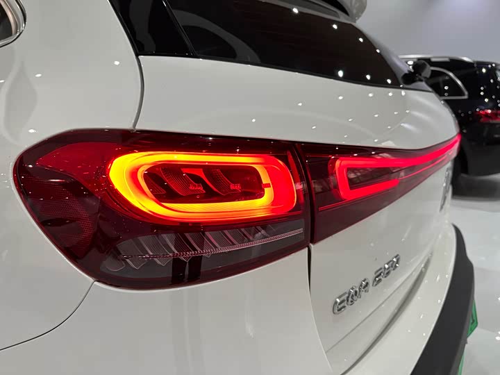 Mercedes-Benz EQA 2023 2023款 改款 EQA 260