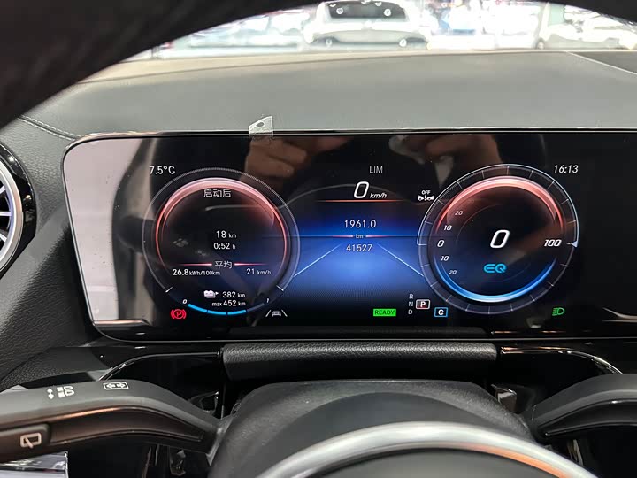 Mercedes-Benz EQA 2023 2023款 改款 EQA 260