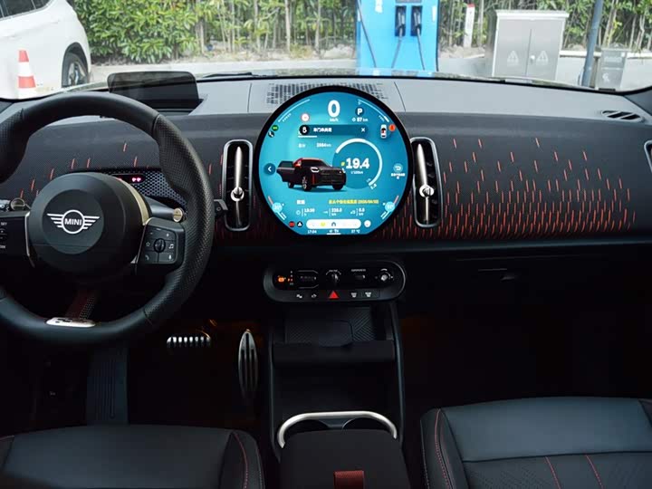 Mini Countryman JCW 2024 2024款 2.0T JOHN COOPER WORKS