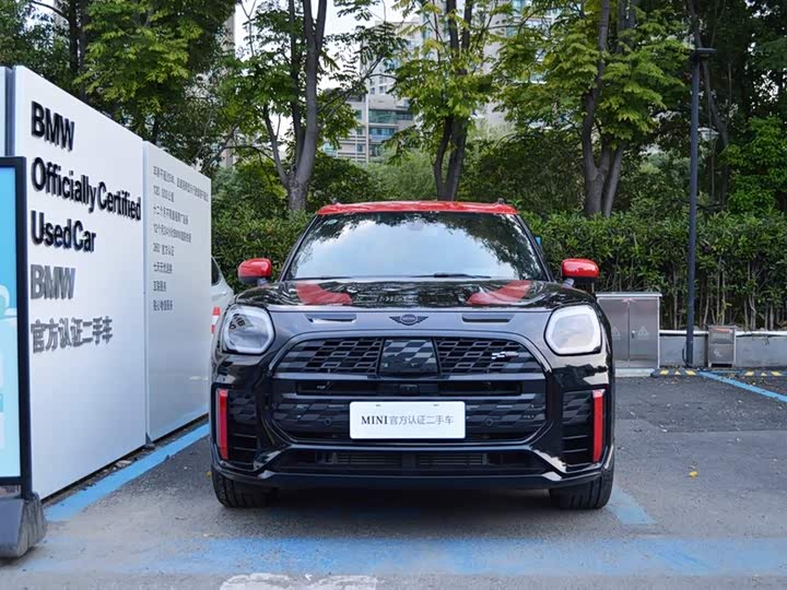 2024 Mini Countryman JCW